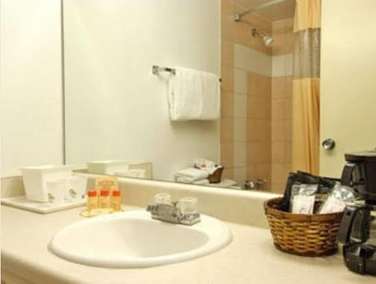 Vacation Inn Phoenix Pokoj fotografie